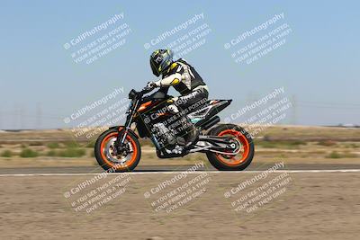 media/Oct-06-2025-2WTD (Mon) [[90522c3a0b]]/B Group/1220pm (Wheelie Bump)/